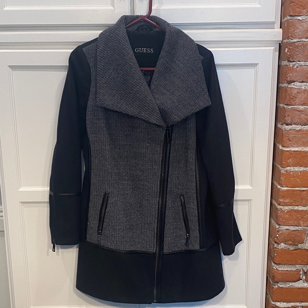 GUESS Women's Black & Gray Asymmetric Zip Trench Coat